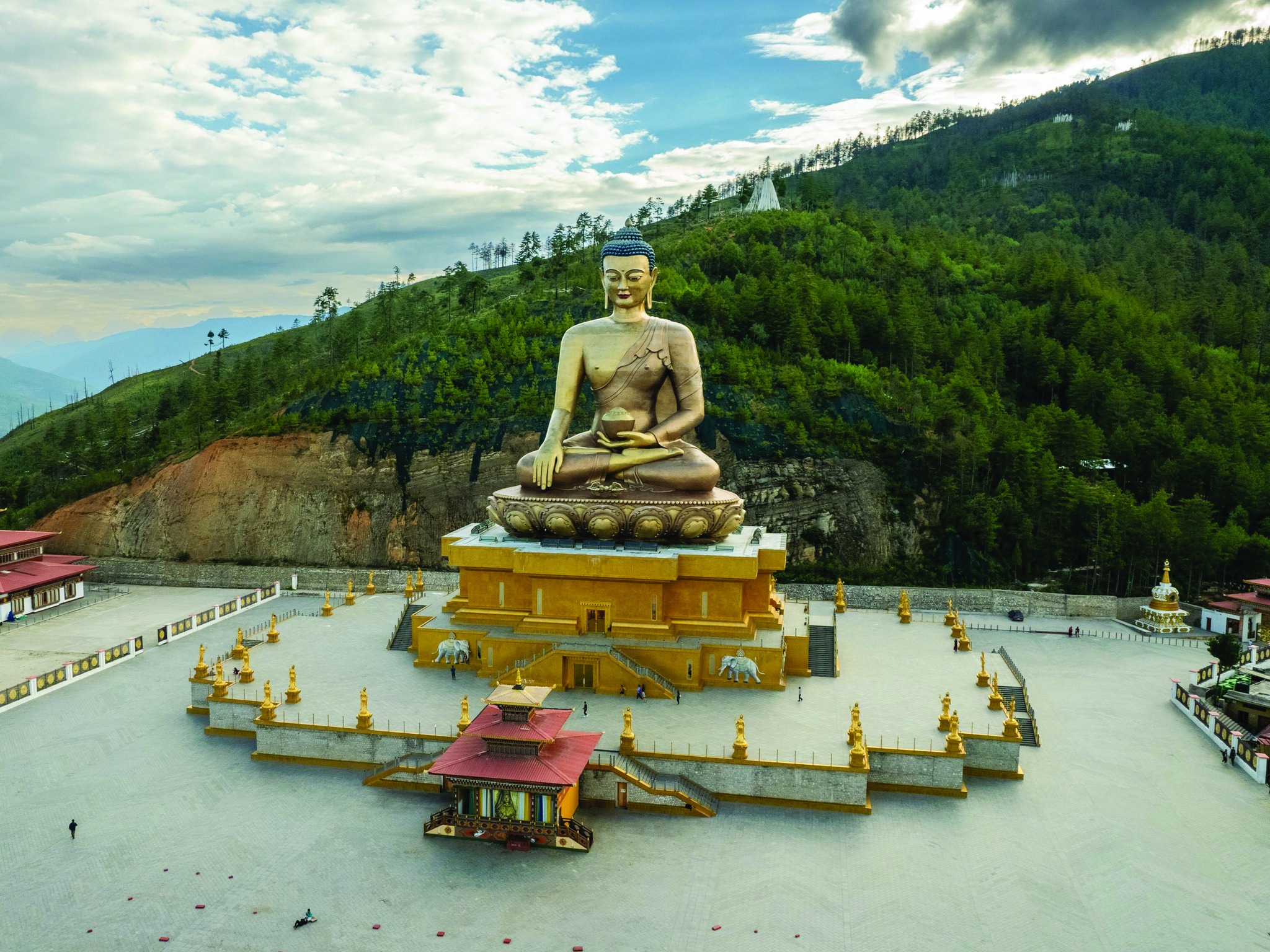 buddha dordenma buddha dordenma